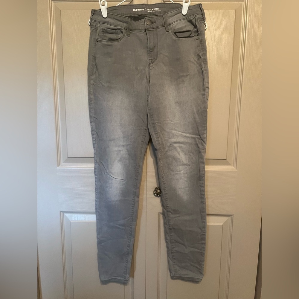 Old Navy Gray Skinny Jeans with Modern Fit